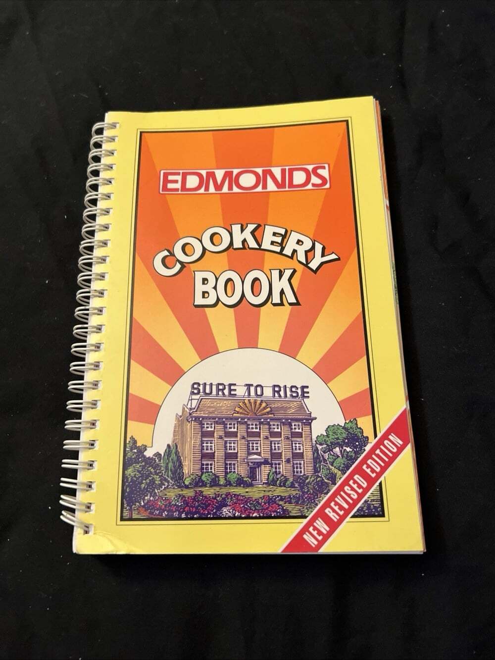 VTG 1992 Edmonds Cookery Book Bluebird Foods Cookbook Auckland New Zealand